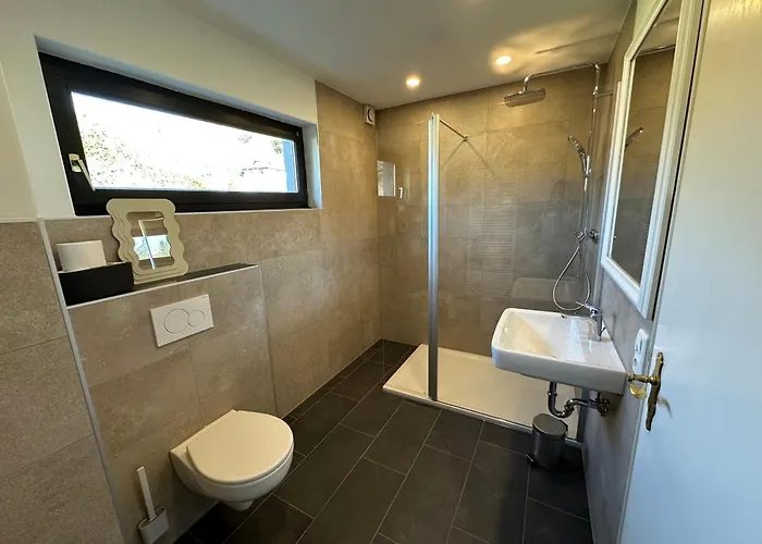 Gaestehaus Heimatliebe 招待所 *